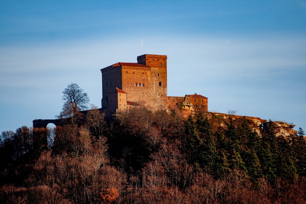 a landscape image of the Imperial castle Trifels